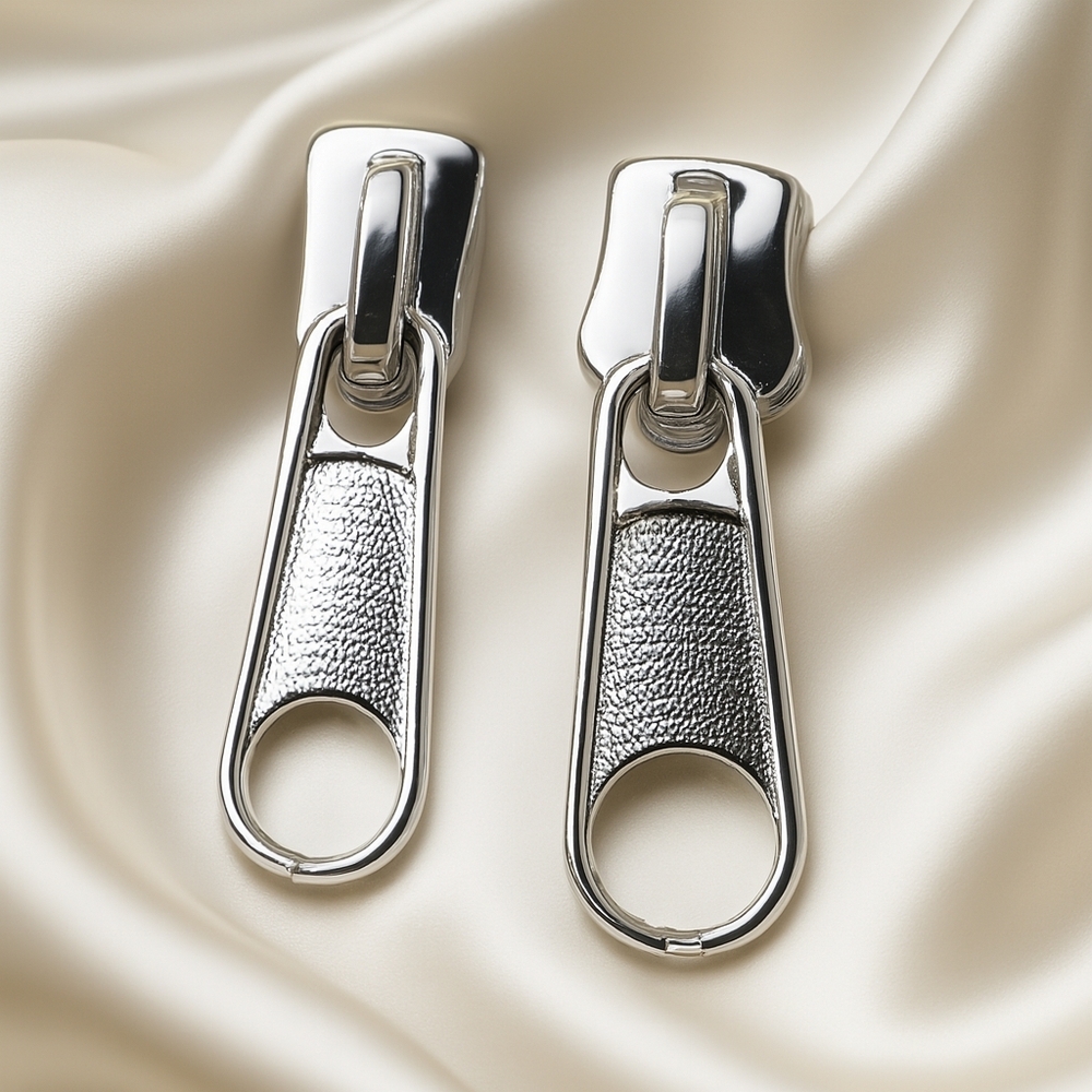 Edgy Silver Zipper Dangle Earrings – Modern Metallic Statement Jewelry for Women